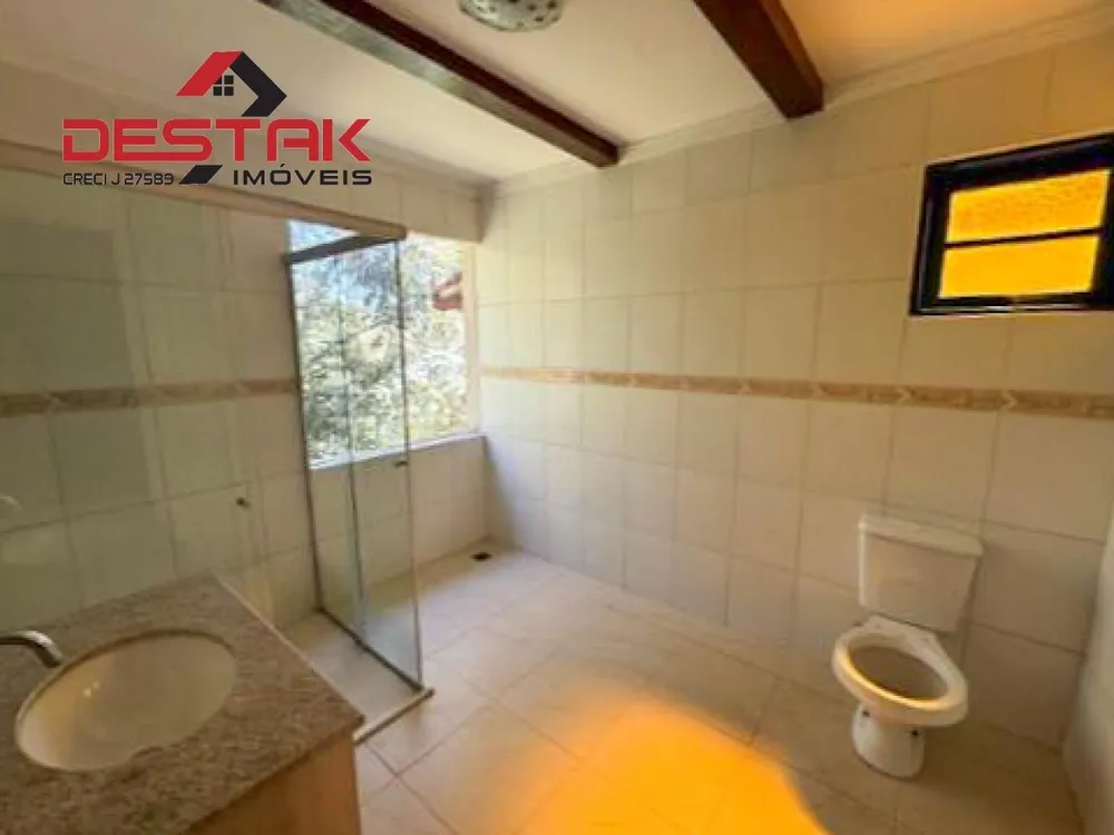 Chácara, 3 quartos, 3304 m² - Foto 1