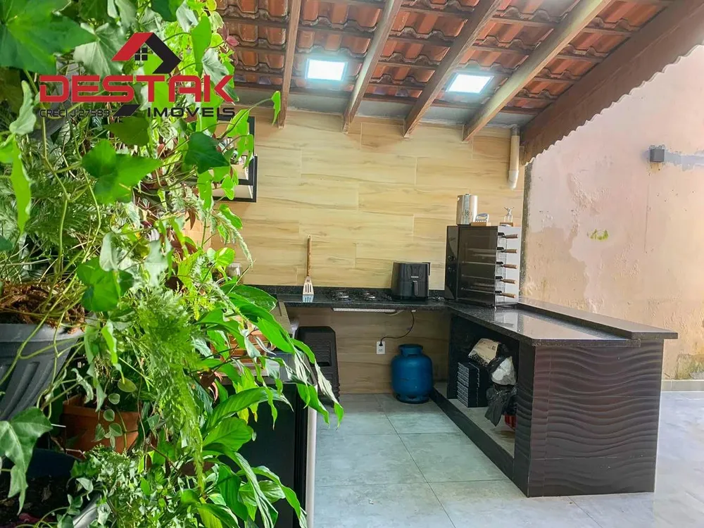 Casa, 3 quartos, 203 m² - Foto 9