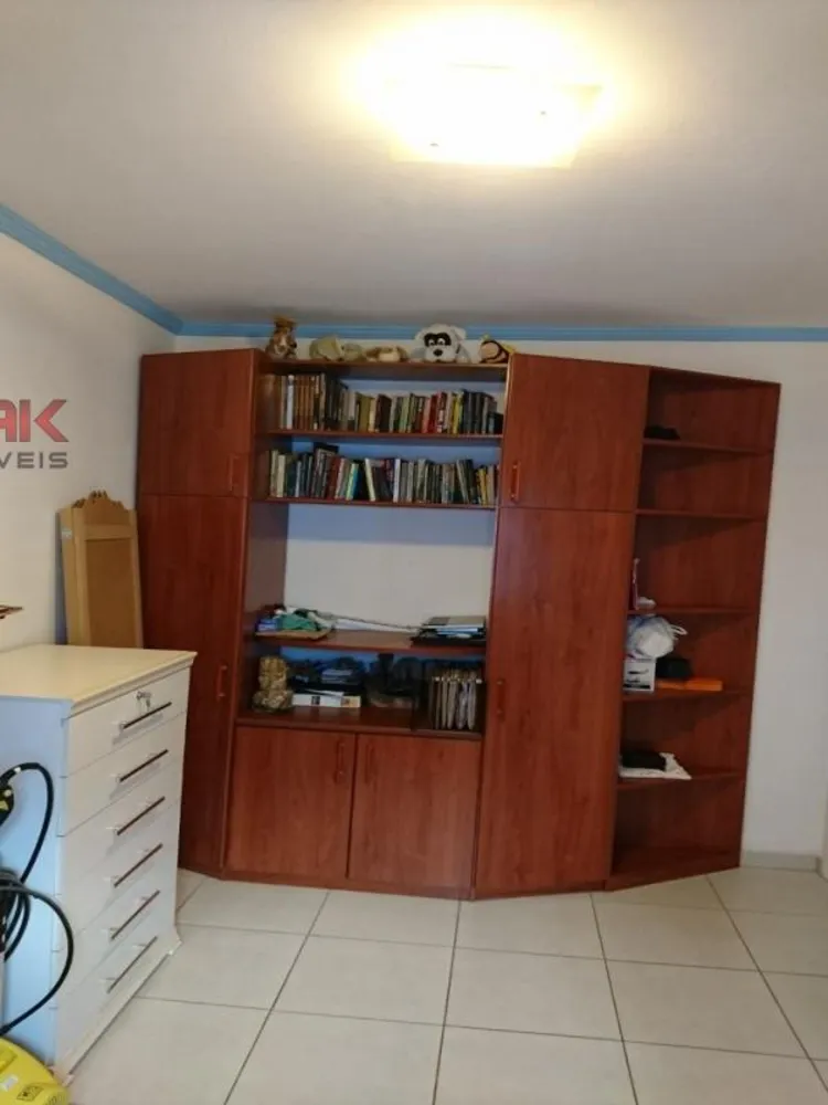 Casa, 3 quartos, 200 m² - Foto 9