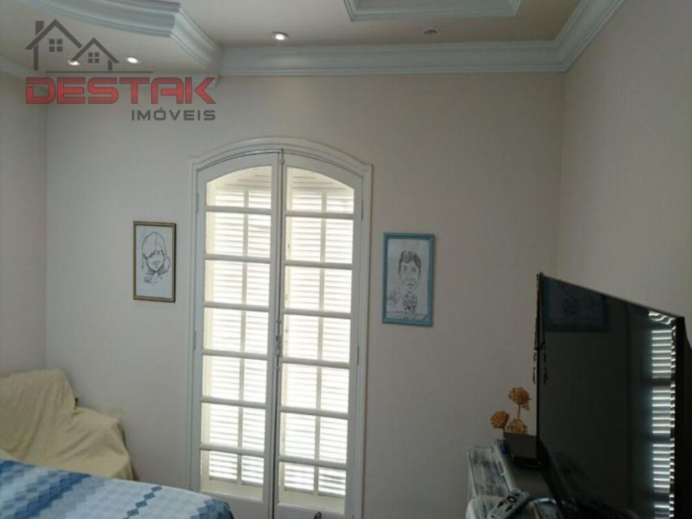 Casa, 3 quartos, 200 m² - Foto 2
