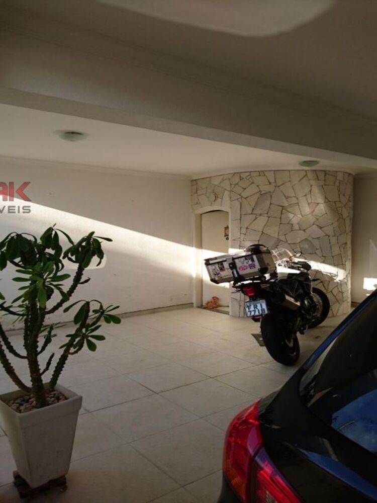Casa, 3 quartos, 200 m² - Foto 3