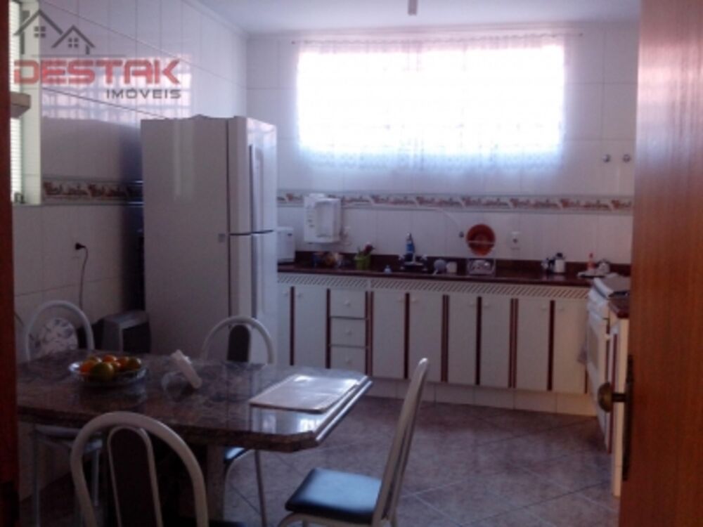 Casa, 4 quartos, 350 m² - Foto 3