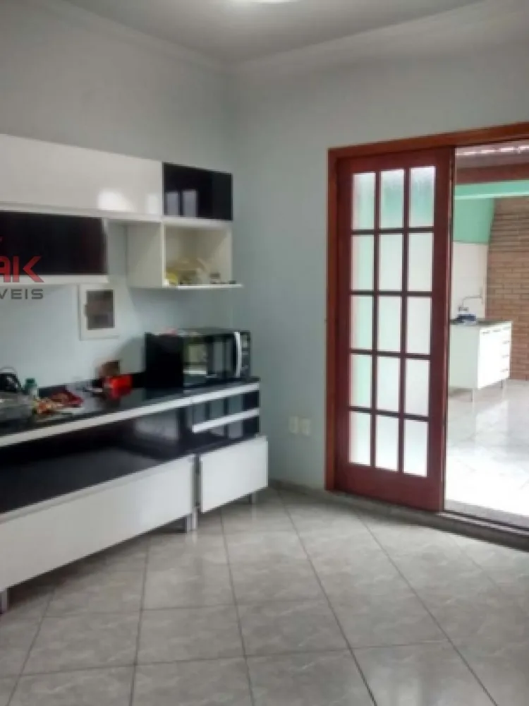 Casa, 3 quartos, 240 m² - Foto 7