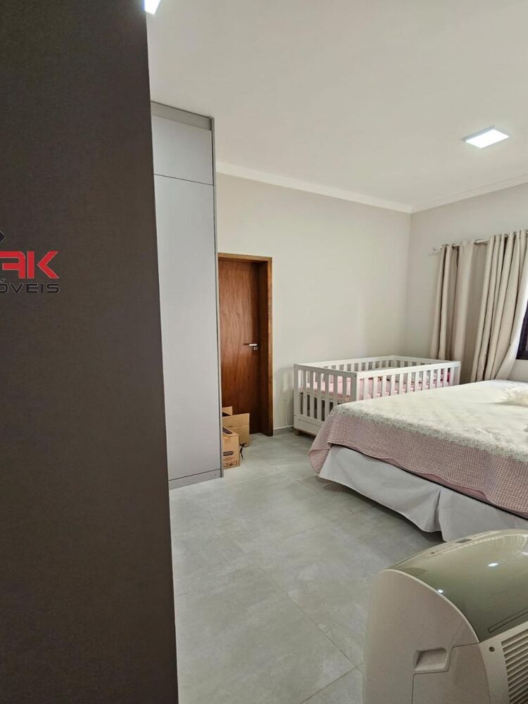 Casa à venda com 3 quartos, 286m² - Foto 7