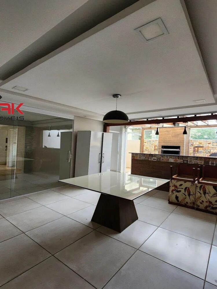 Casa de Condomínio à venda com 3 quartos, 150m² - Foto 1