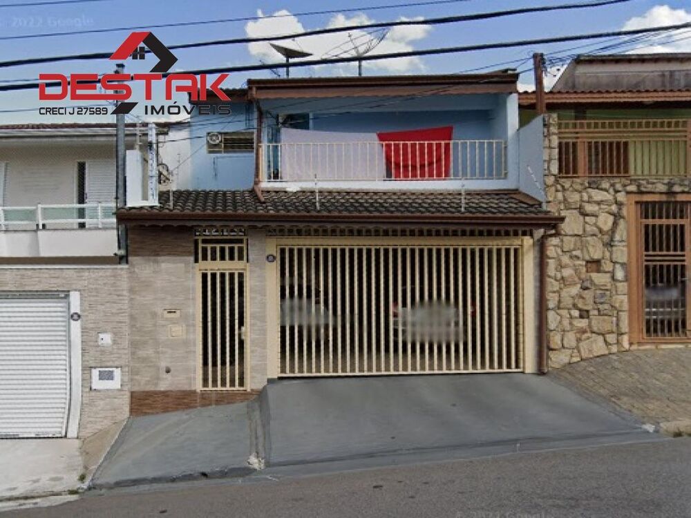 Casa, 5 quartos, 235 m² - Foto 1