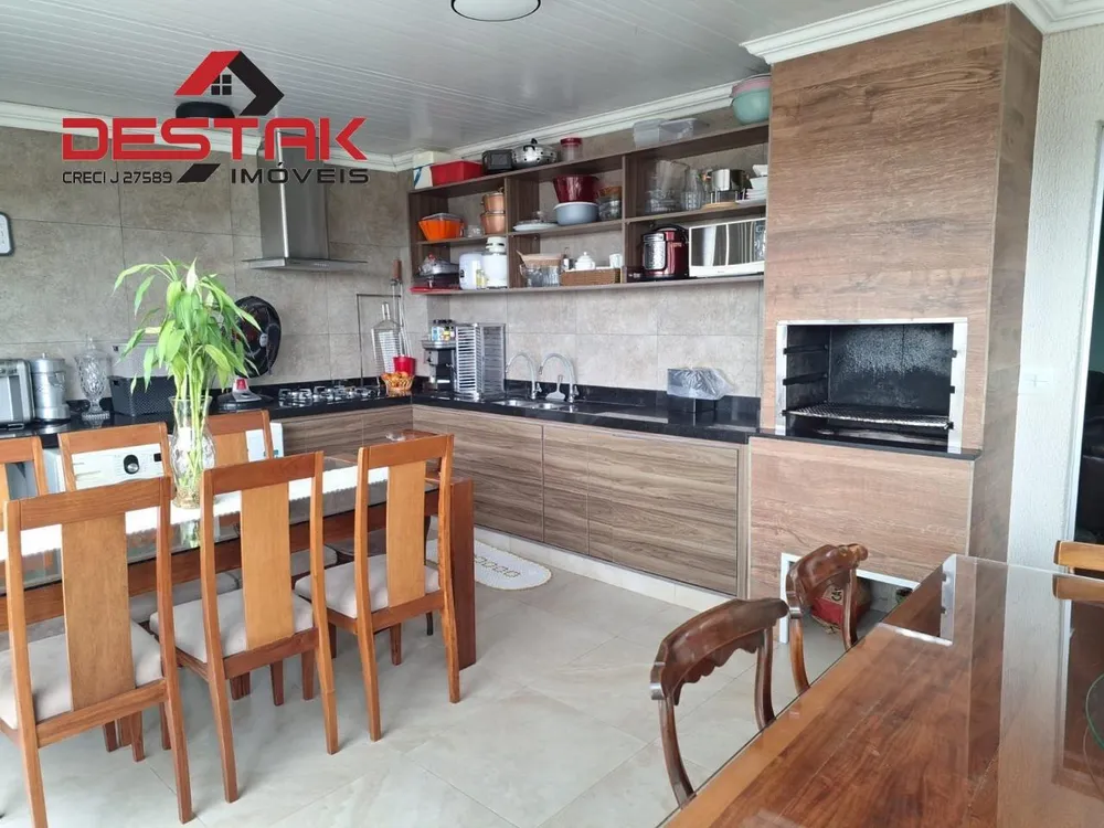 Apartamento, 3 quartos, 125 m² - Foto 1
