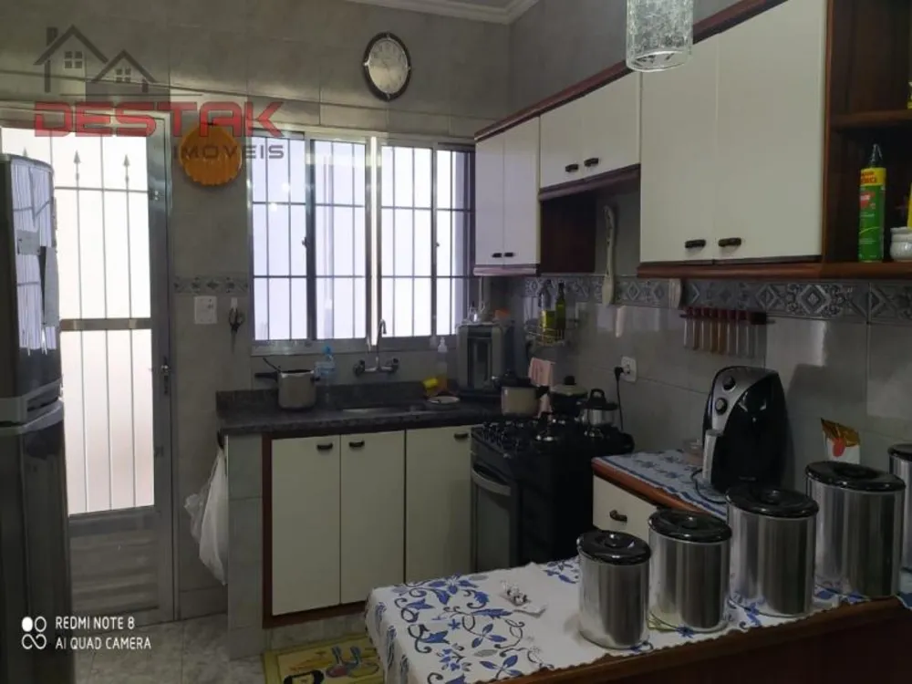 Casa, 3 quartos, 270 m² - Foto 6