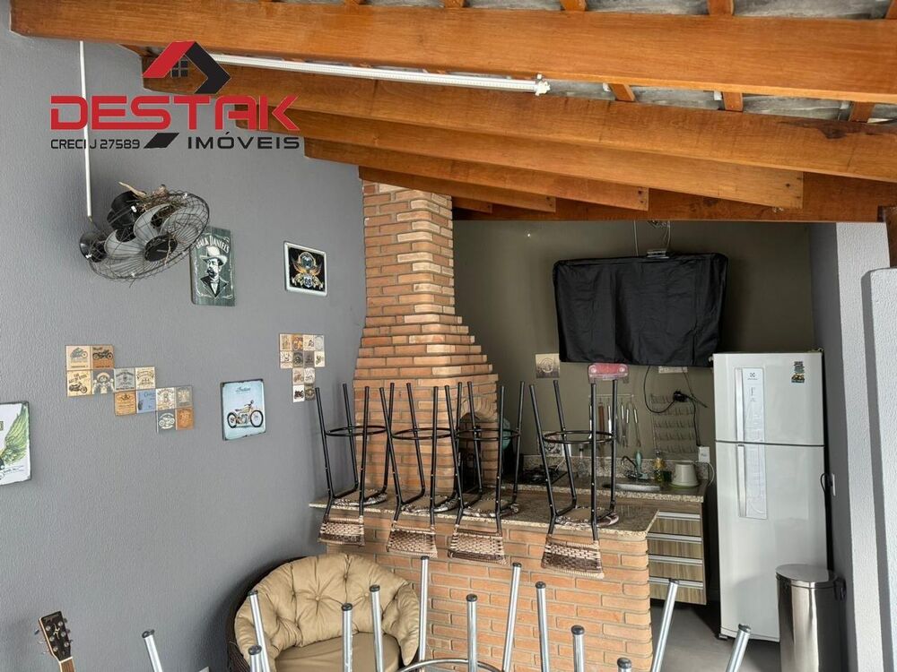 Casa, 3 quartos, 250 m² - Foto 3