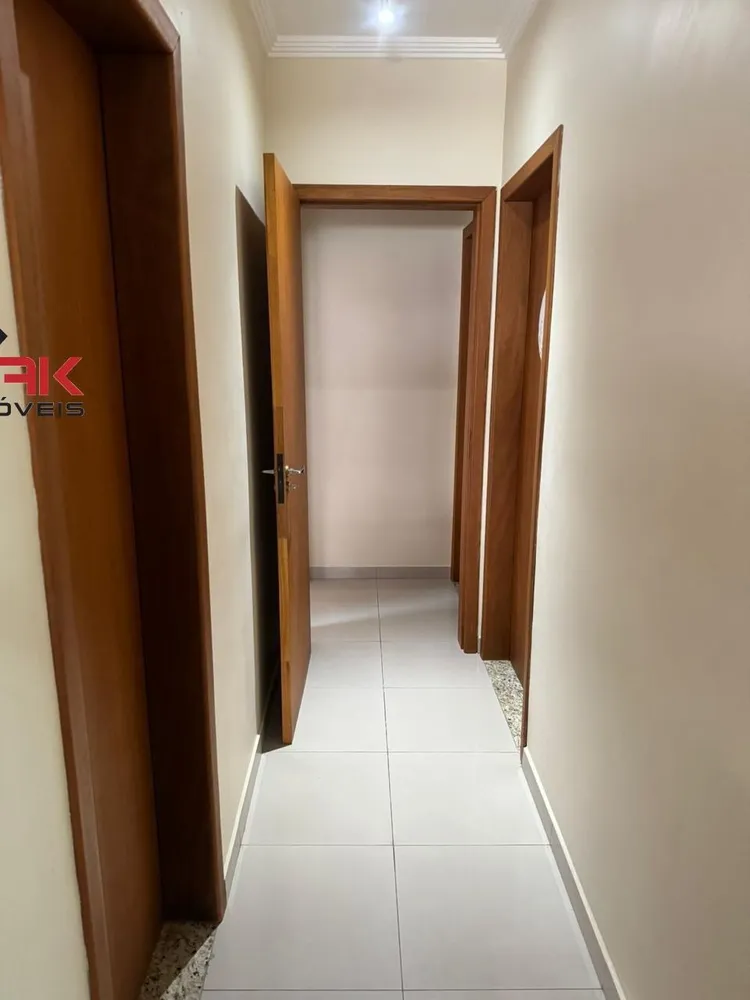 Casa, 3 quartos, 250 m² - Foto 11