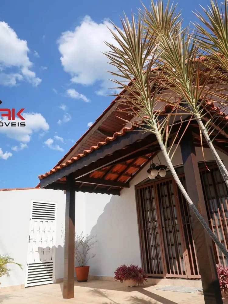 Casa, 4 quartos, 400 m² - Foto 1