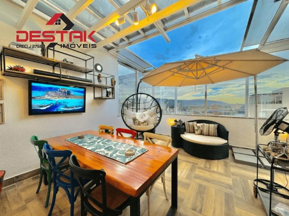 Apartamento, 2 quartos, 162 m² - Foto 1