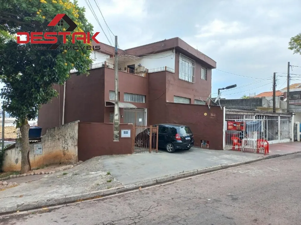 Casa, 2 quartos, 337 m² - Foto 1