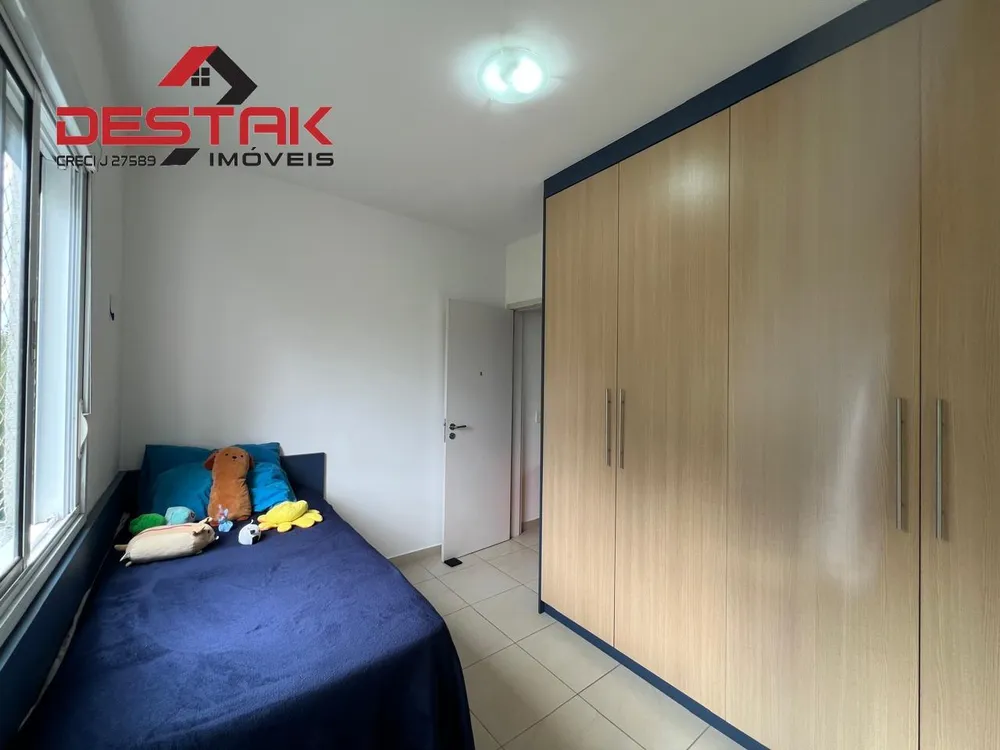 Apartamento, 3 quartos, 83 m² - Foto 4