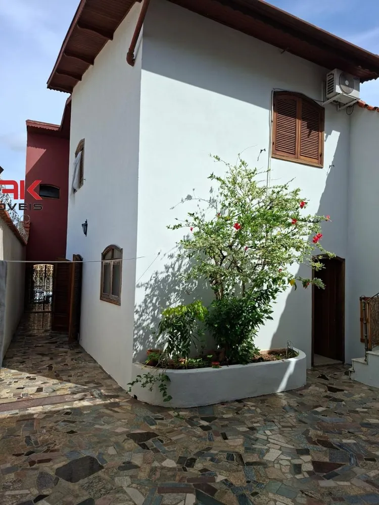 Casa, 3 quartos, 255 m² - Foto 12