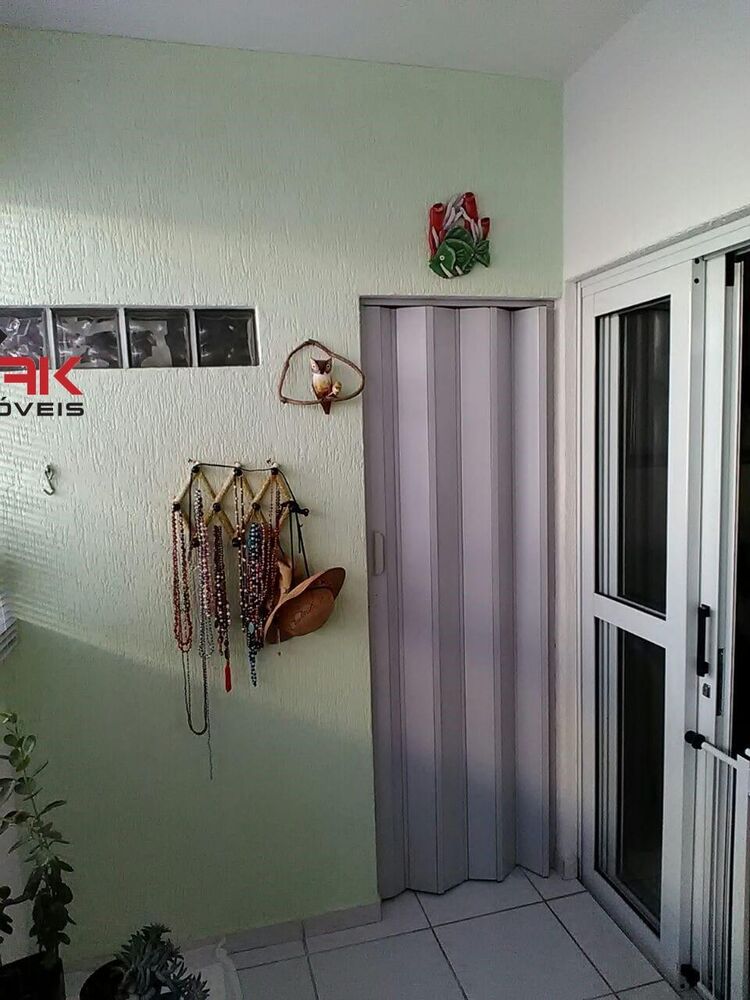Casa, 3 quartos, 250 m² - Foto 1