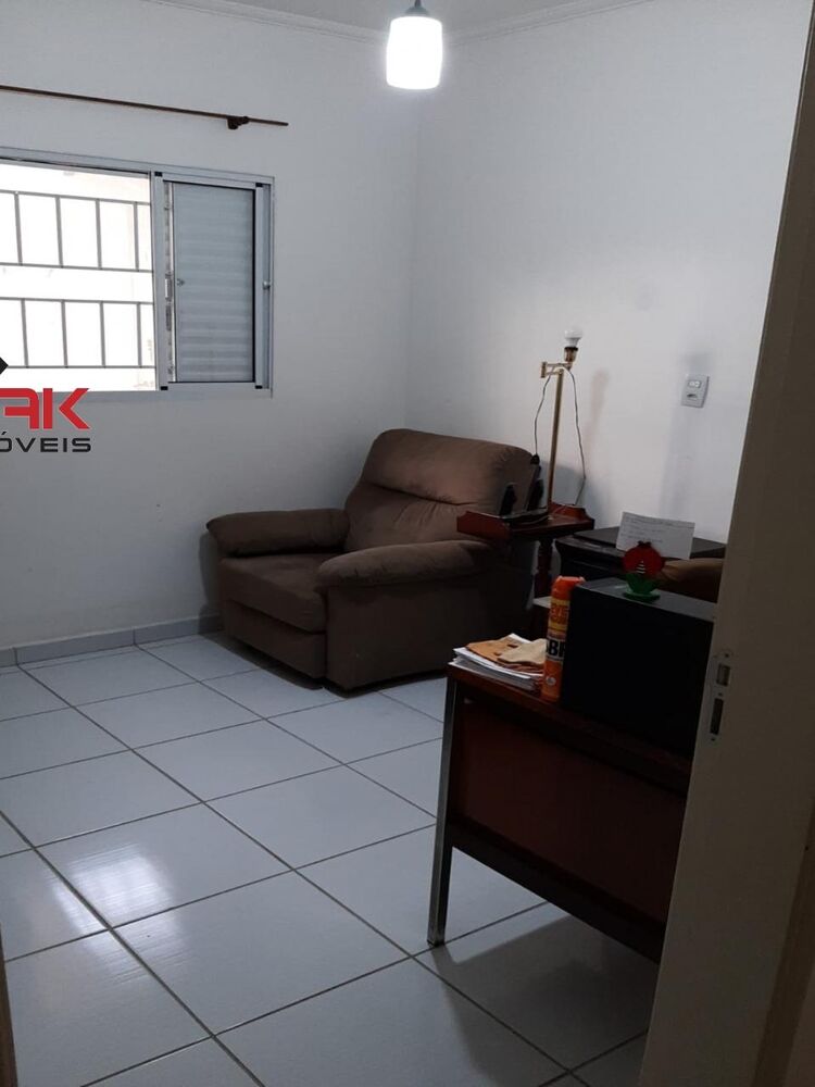 Casa, 3 quartos, 250 m² - Foto 4