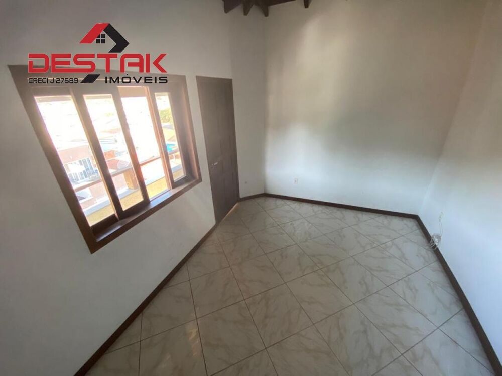 Casa, 3 quartos, 400 m² - Foto 3