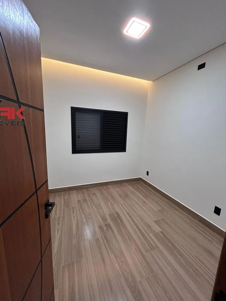 Casa, 3 quartos, 250 m² - Foto 11