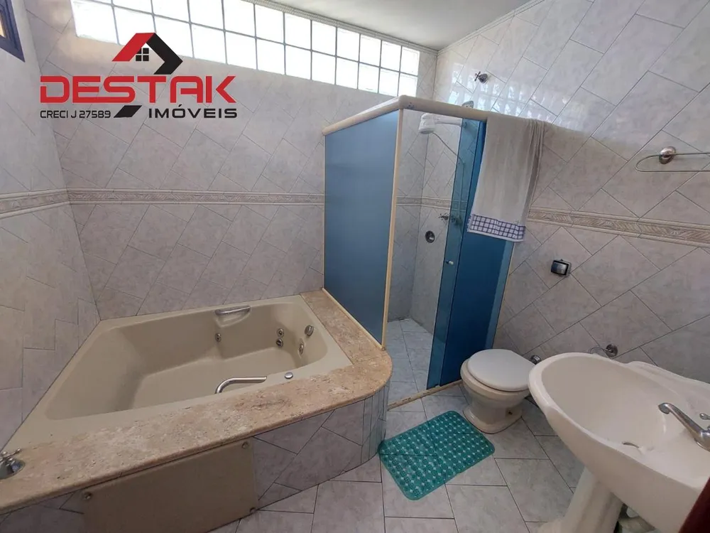 Casa, 3 quartos, 258 m² - Foto 9