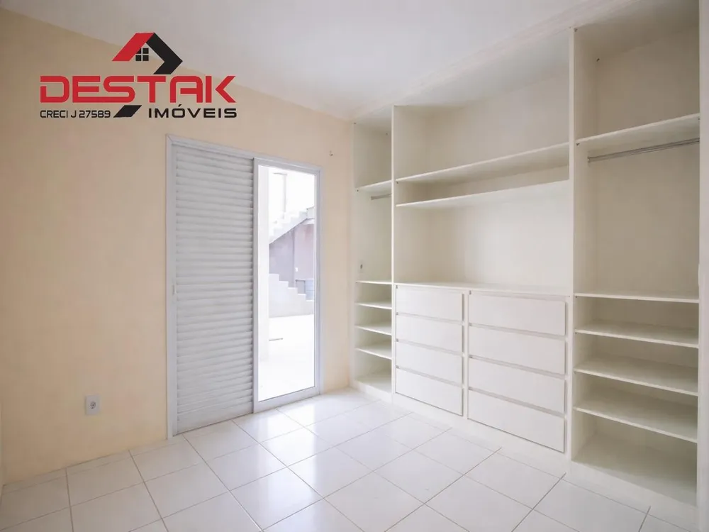 Casa, 4 quartos, 353 m² - Foto 4