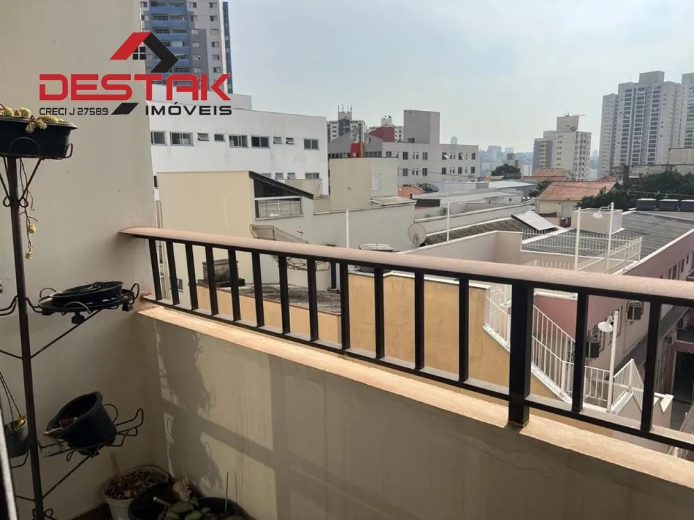 Apartamento, 3 quartos, 110 m² - Foto 1
