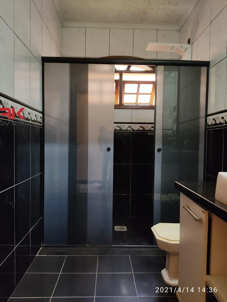 Casa, 3 quartos, 217 m² - Foto 11