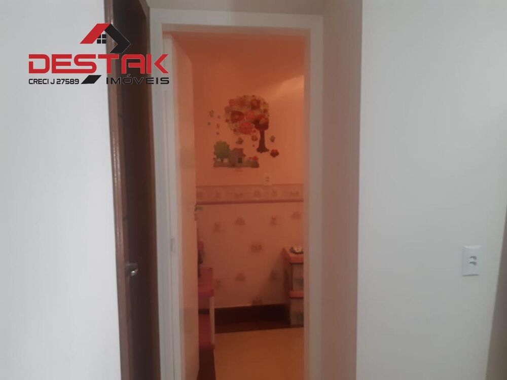 Casa, 3 quartos, 250 m² - Foto 2