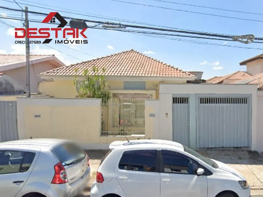 Casa, 3 quartos, 300 m² - Foto 1