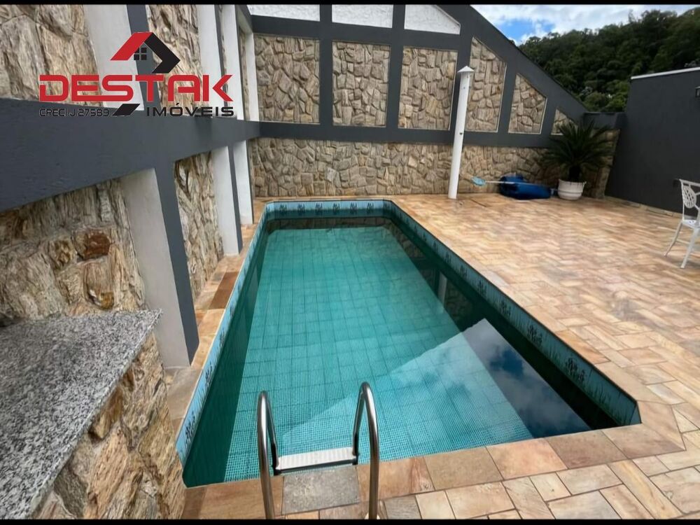 Casa, 4 quartos, 300 m² - Foto 1