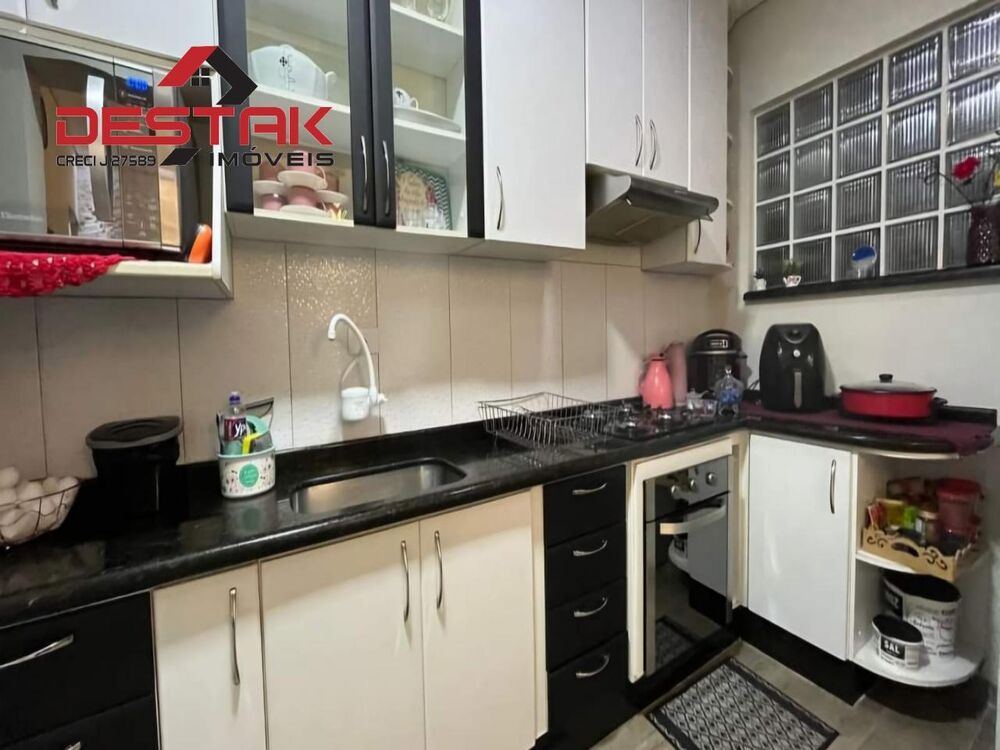 Casa, 4 quartos, 300 m² - Foto 4
