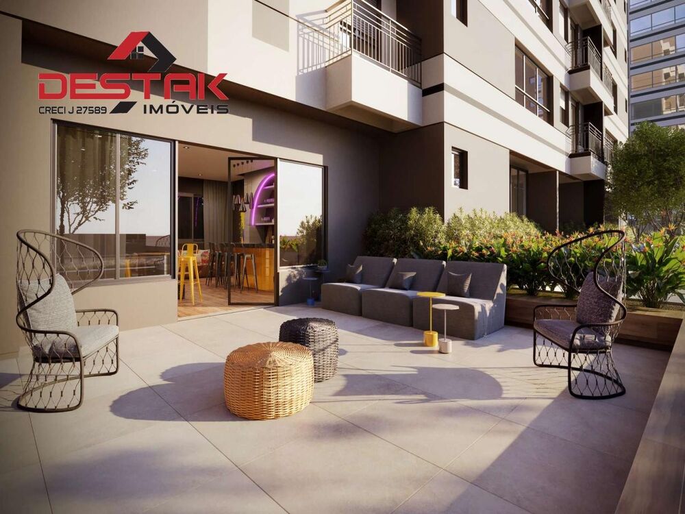 Apartamento, 3 quartos, 211 m² - Foto 1