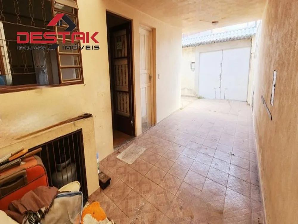 Casa, 2 quartos, 200 m² - Foto 1