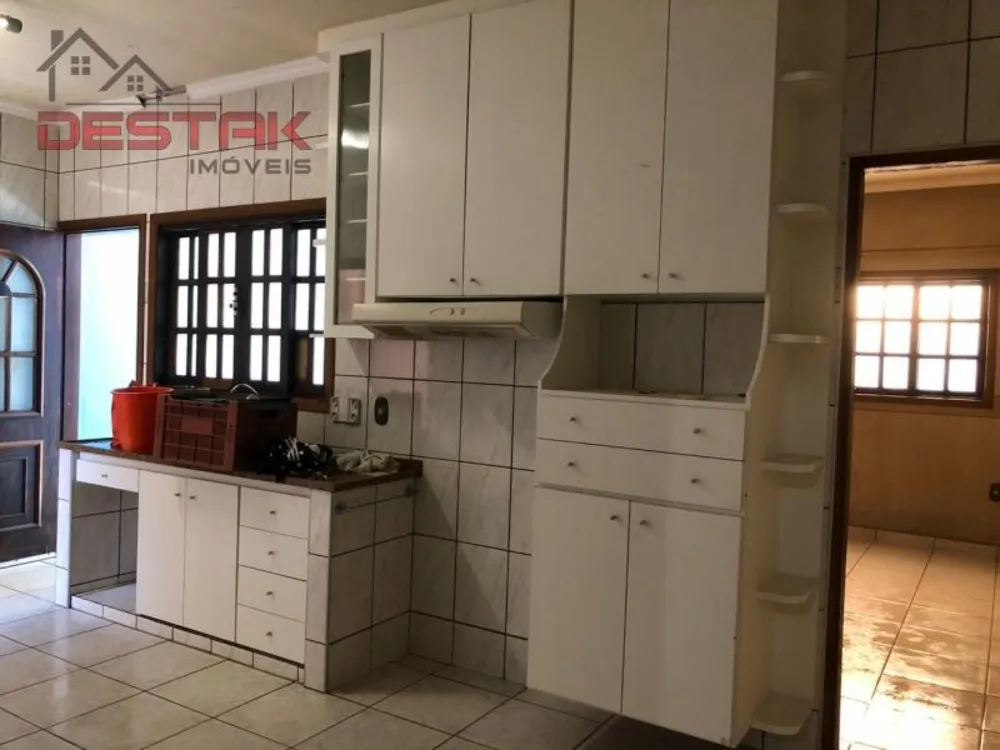 Casa, 3 quartos, 210 m² - Foto 6