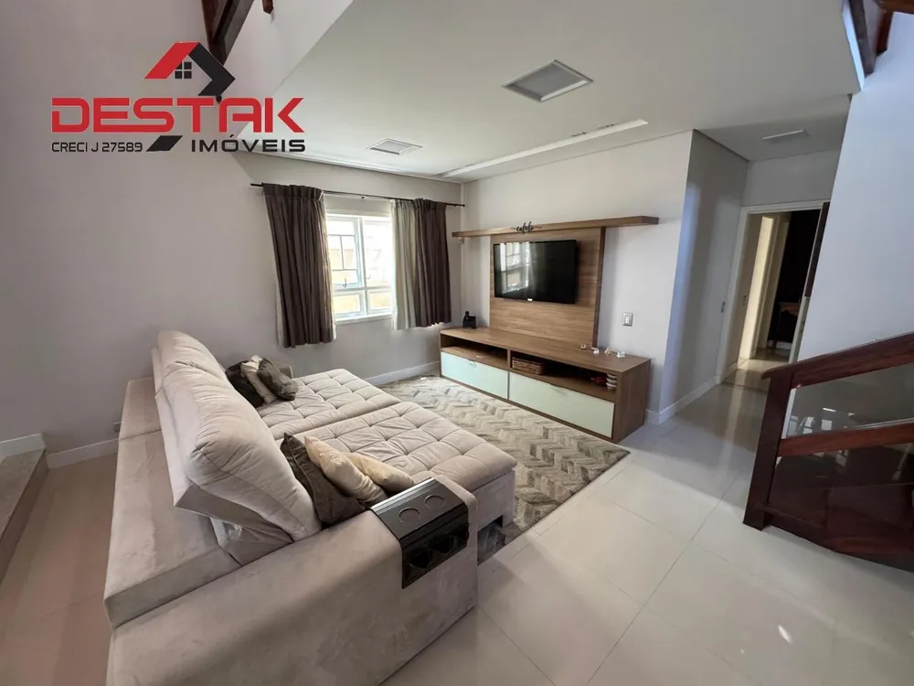 Casa, 4 quartos, 250 m² - Foto 2