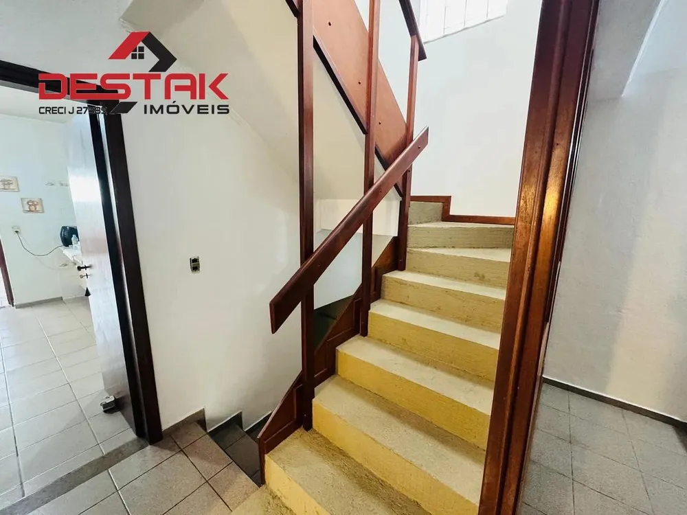 Casa, 3 quartos, 162 m² - Foto 4