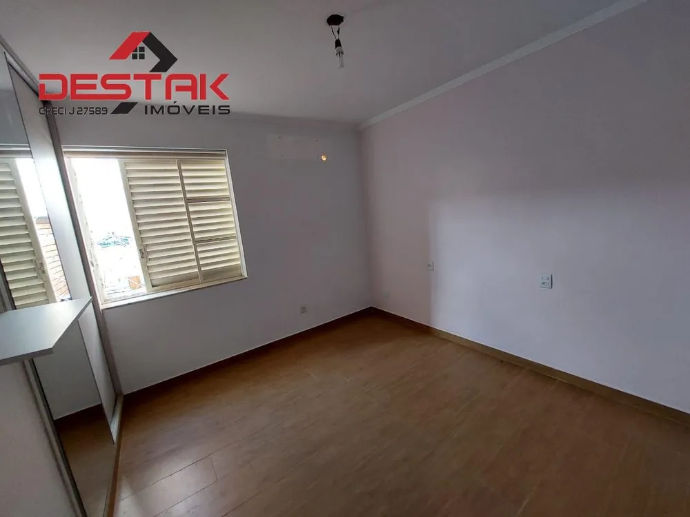 Casa, 3 quartos, 240 m² - Foto 8