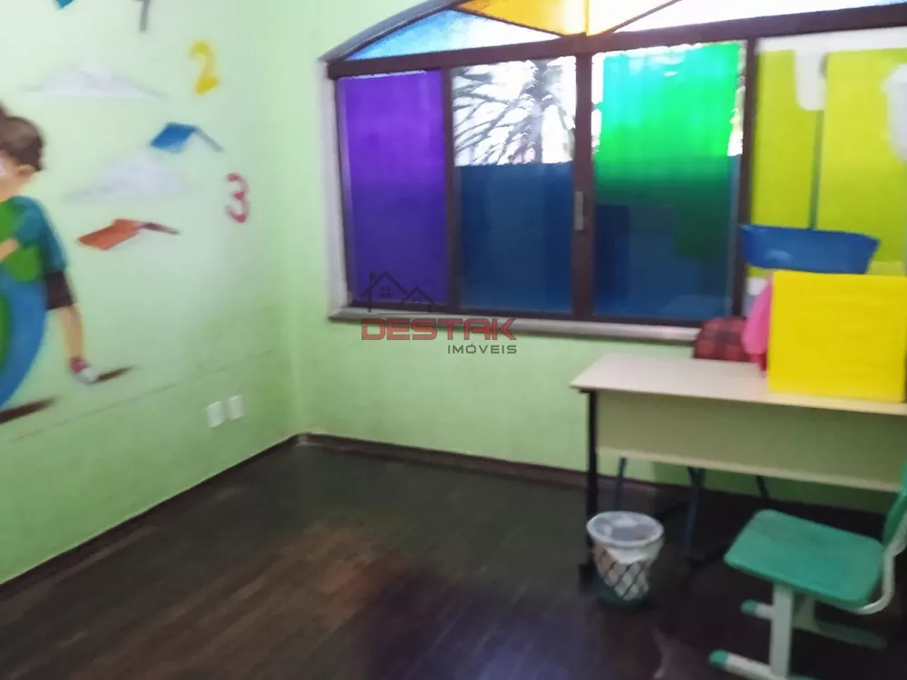 Prédio Inteiro à venda com 4 quartos, 300m² - Foto 8