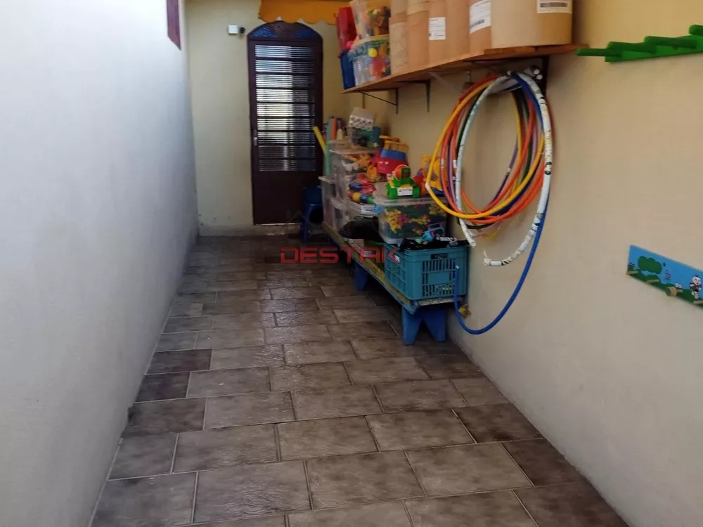 Prédio Inteiro à venda com 4 quartos, 300m² - Foto 21