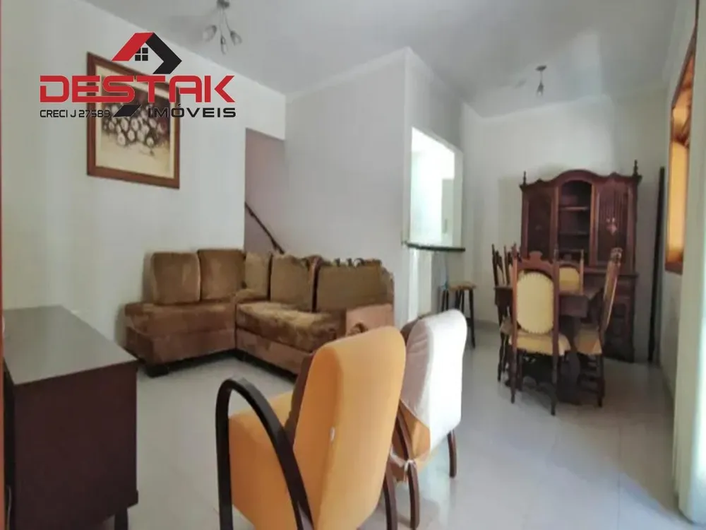 Casa, 4 quartos, 250 m² - Foto 1