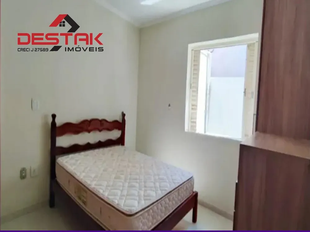 Casa, 4 quartos, 250 m² - Foto 8