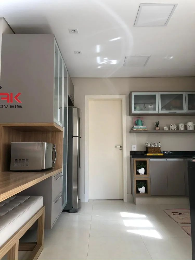 Casa, 3 quartos, 300 m² - Foto 9