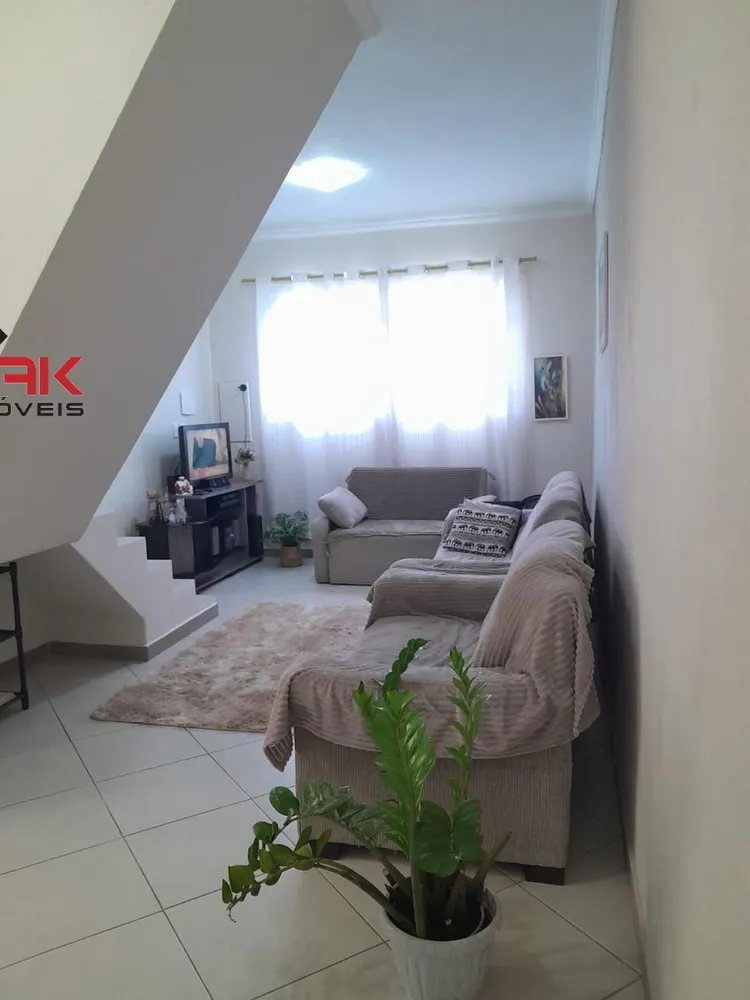 Casa, 2 quartos, 223 m² - Foto 1