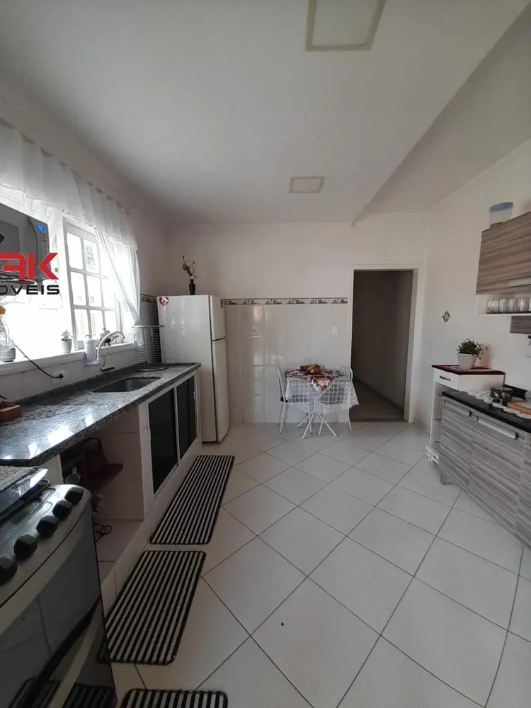 Casa, 2 quartos, 223 m² - Foto 6