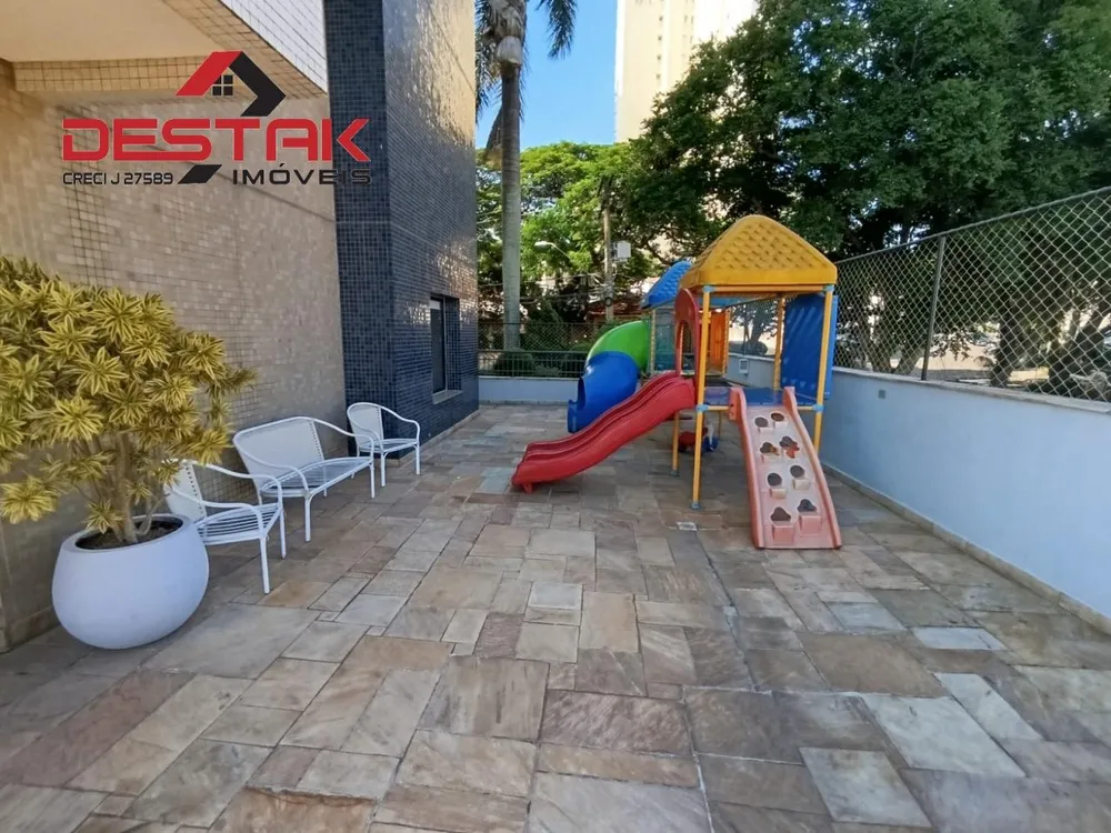 Apartamento, 3 quartos, 140 m² - Foto 4