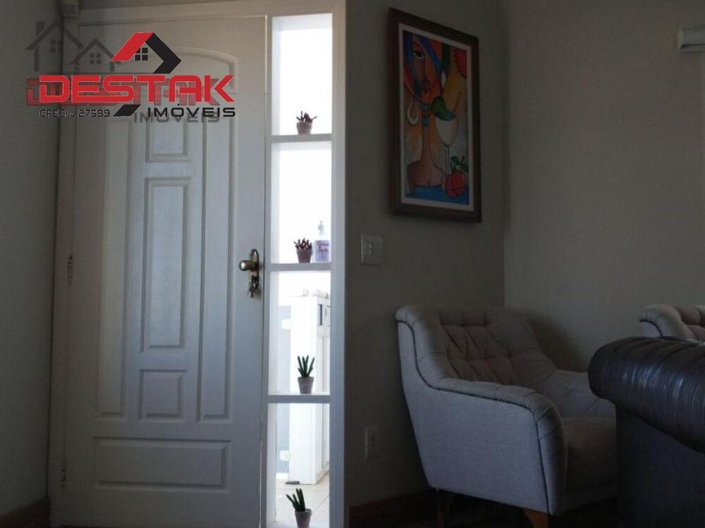 Casa, 3 quartos, 190 m² - Foto 1