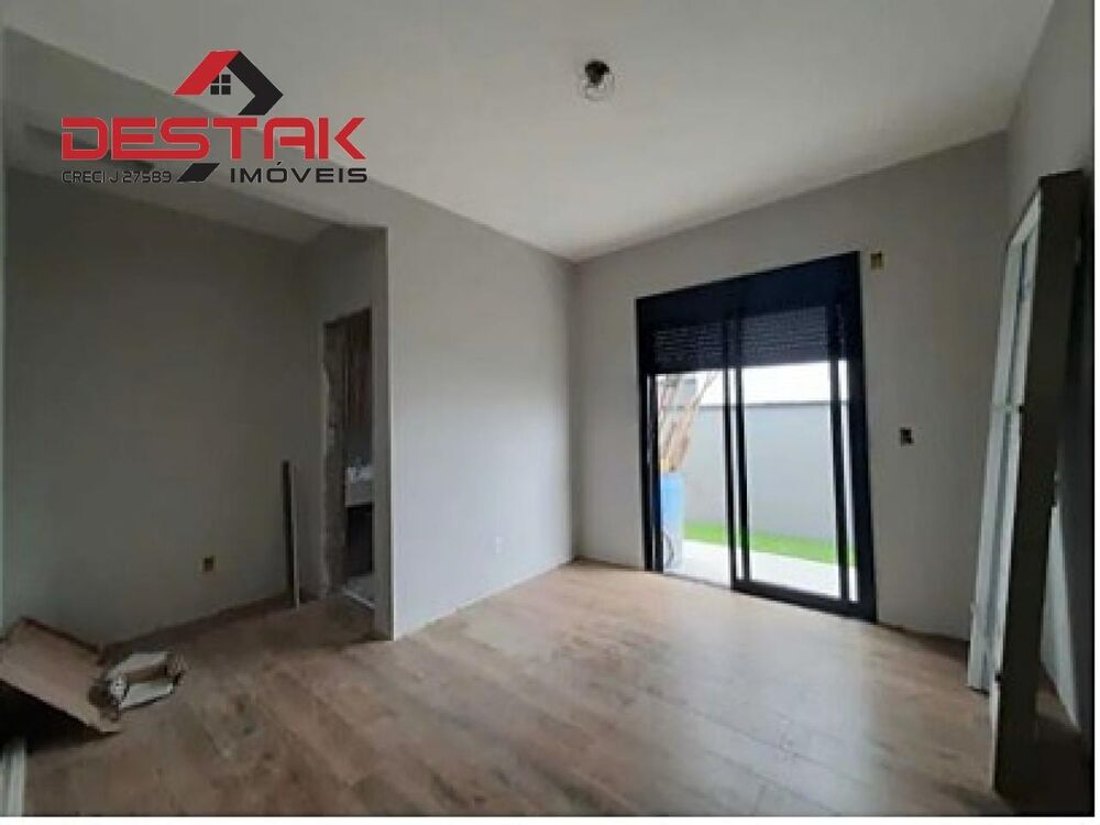 Casa de Condomínio à venda com 3 quartos, 380m² - Foto 3
