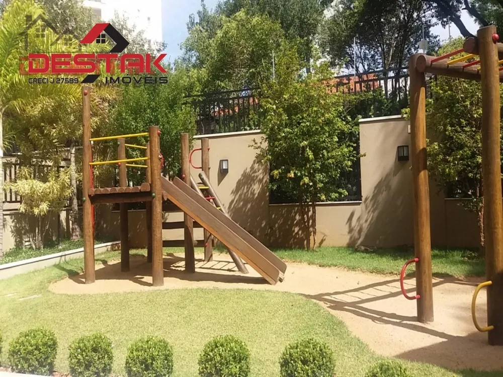 Apartamento, 3 quartos, 160 m² - Foto 1