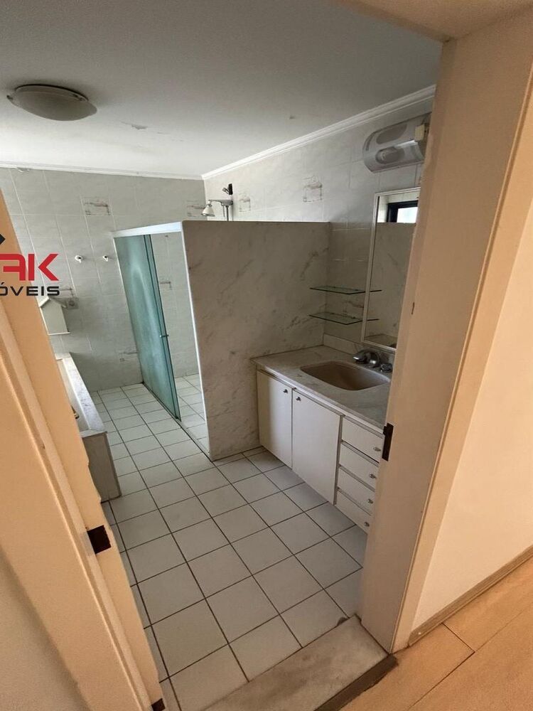 Apartamento, 3 quartos, 156 m² - Foto 3