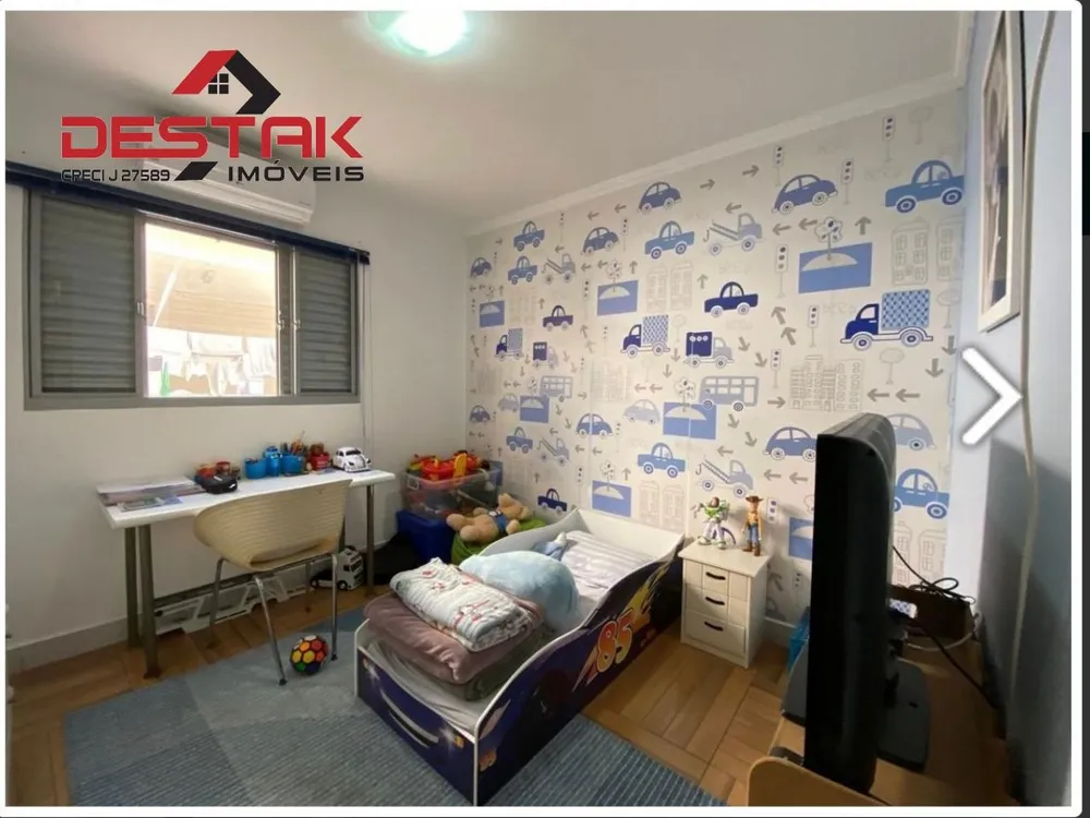 Casa, 4 quartos, 250 m² - Foto 9